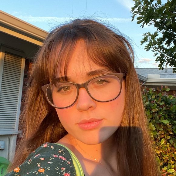 Meet your Posher, Mattie - Picture 1 of 1